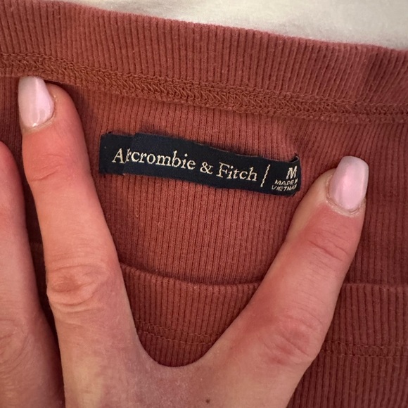 Abercrombie & Fitch off shoulder ribbed top size M - Picture 3 of 5